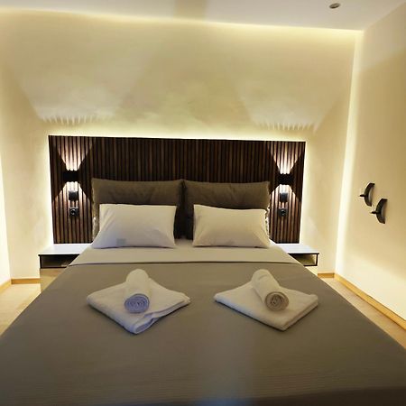 The Skeptic Home Thessaloníki Luaran gambar
