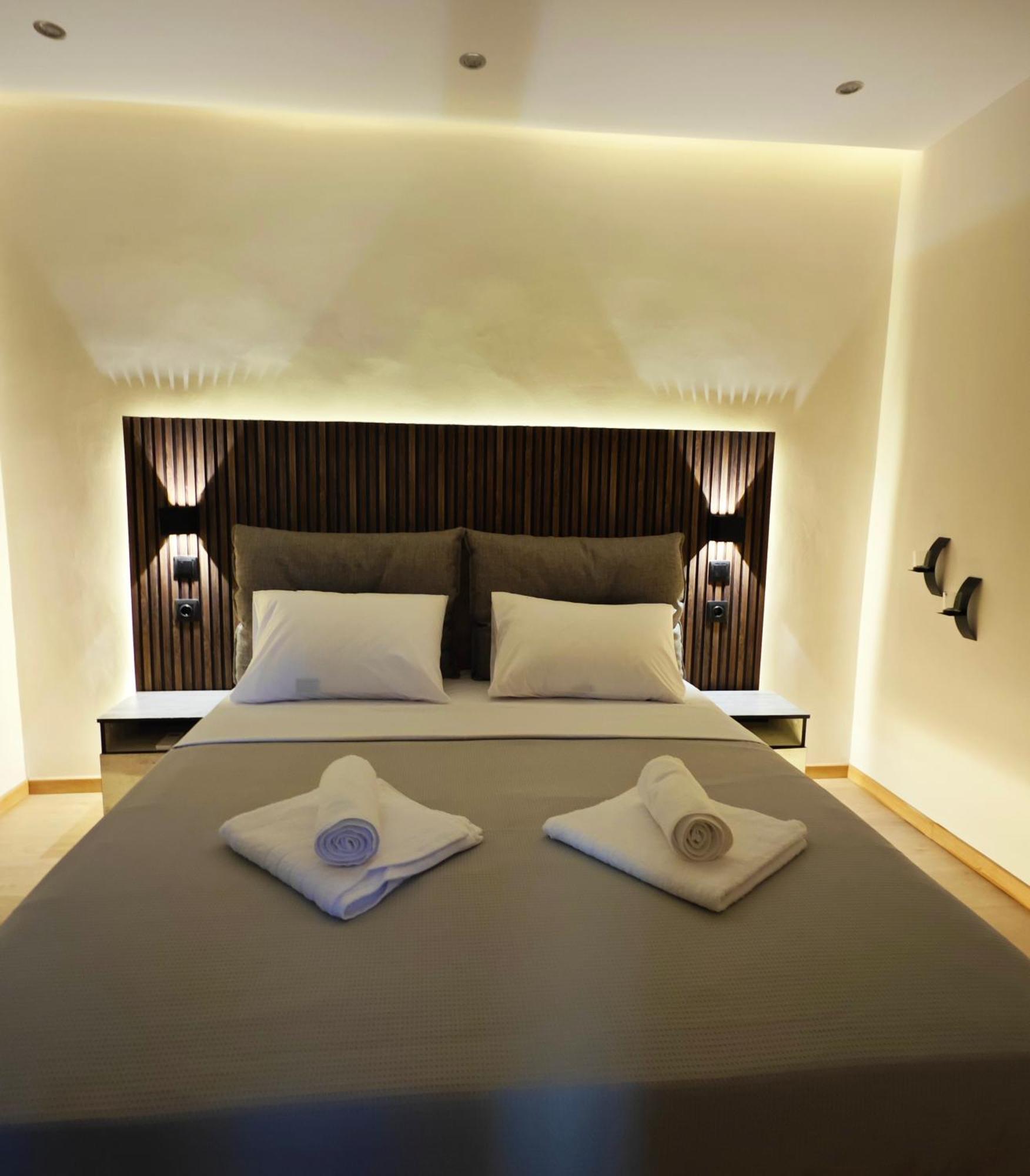 The Skeptic Home Thessaloníki Luaran gambar