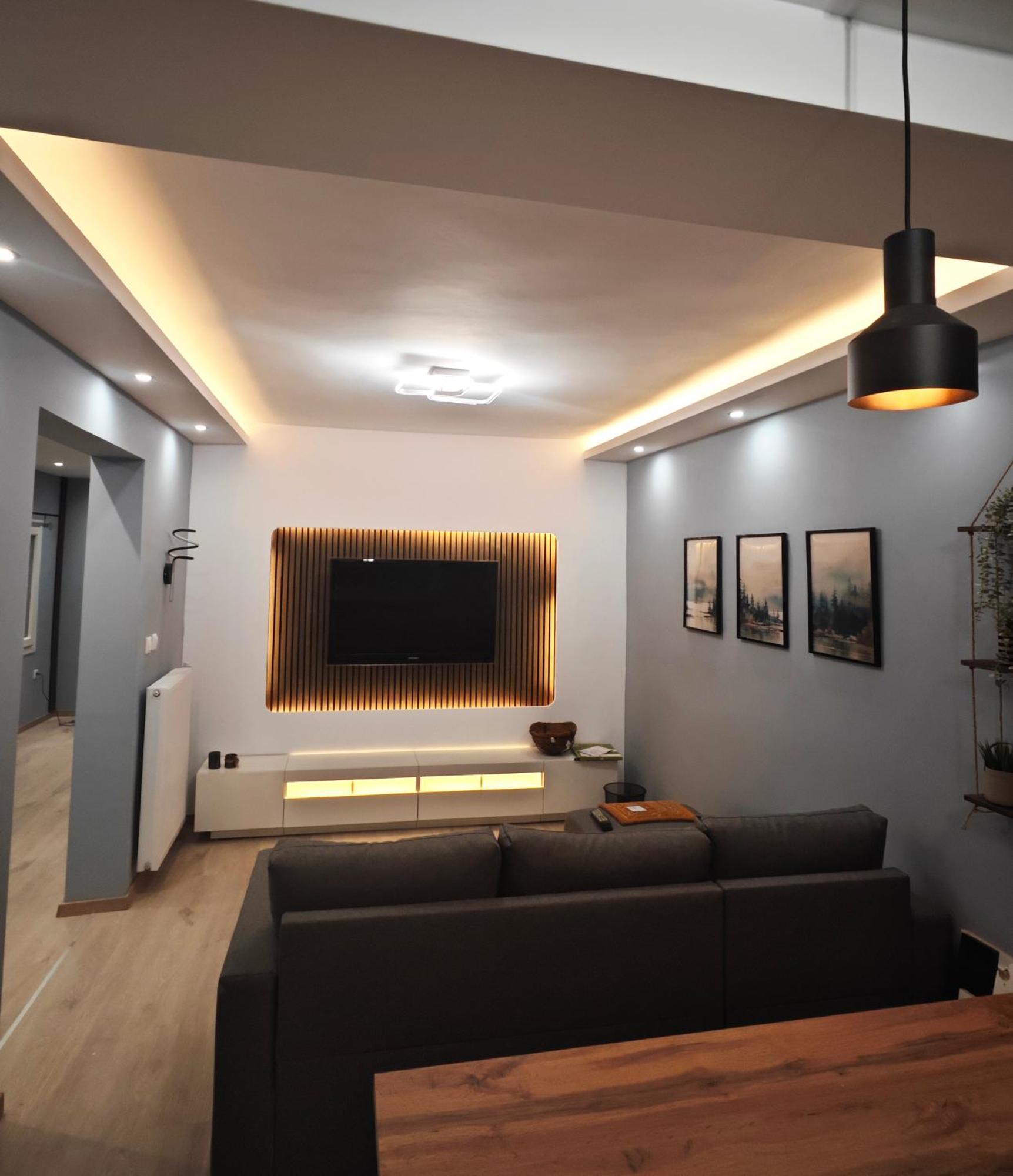 The Skeptic Home Thessaloníki Luaran gambar