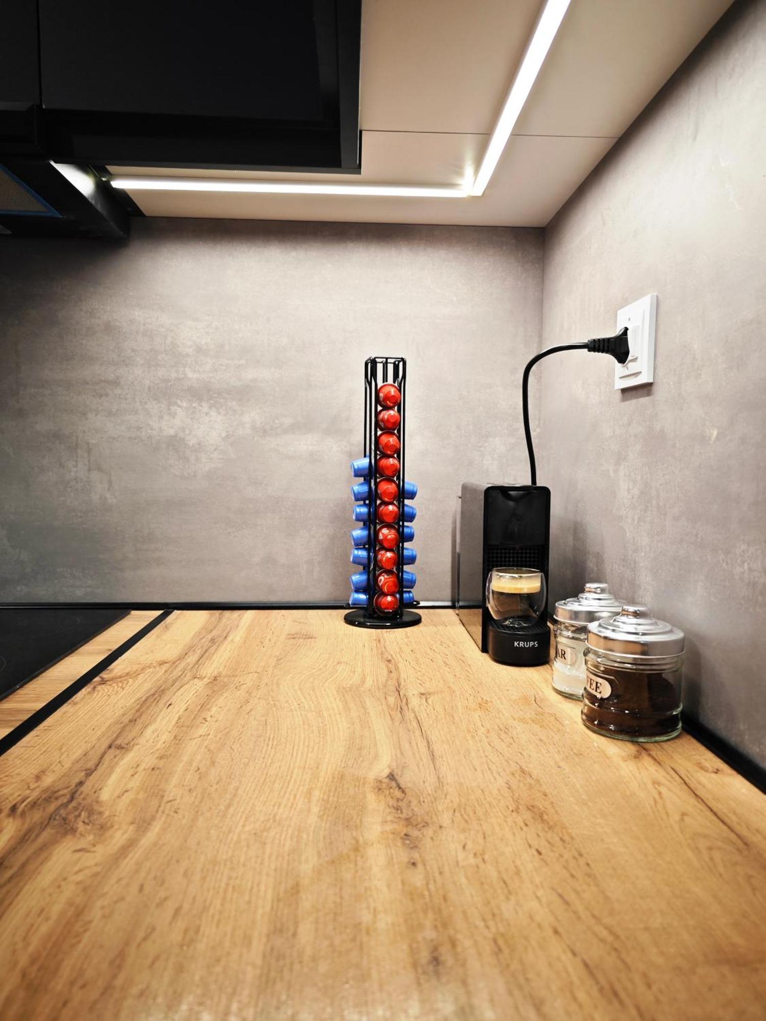 The Skeptic Home Thessaloníki Luaran gambar