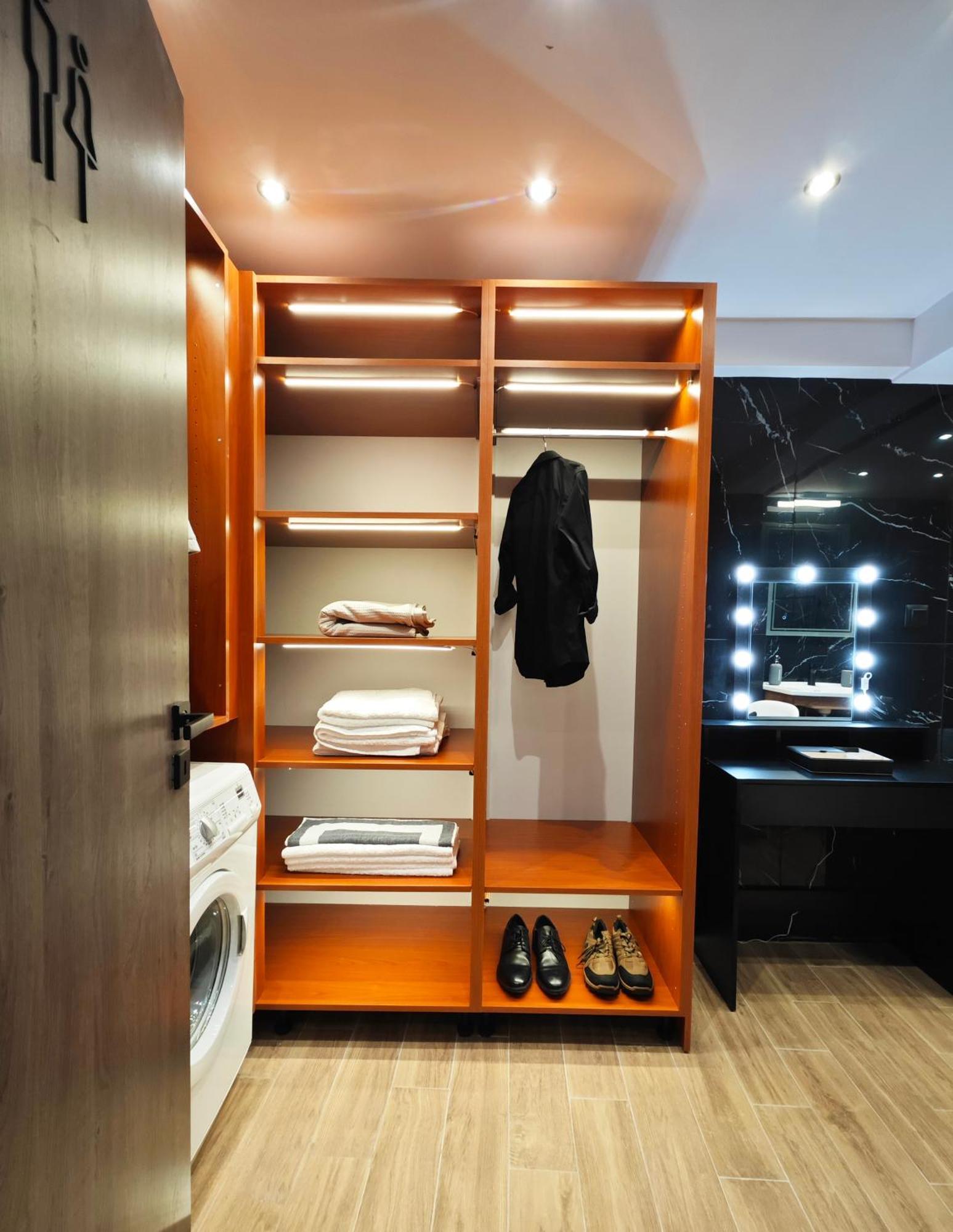 The Skeptic Home Thessaloníki Luaran gambar